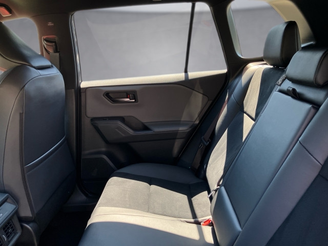 Bild 11: Toyota RAV4 5-Türer GR Sport 2.5 Hybrid Automatikgetriebe