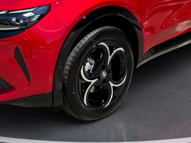 Bild 7: Alfa Junior Ibrida 1.2 Hybrid eDCT6