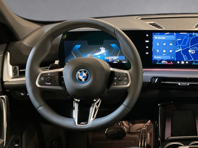 Bild 1: BMW iX1 eDrive20 U11 HB0