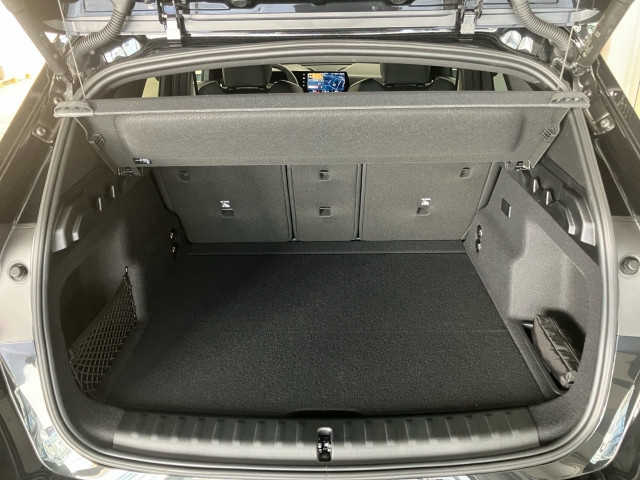 Bild 12: BMW iX1 eDrive20 U11 HB0