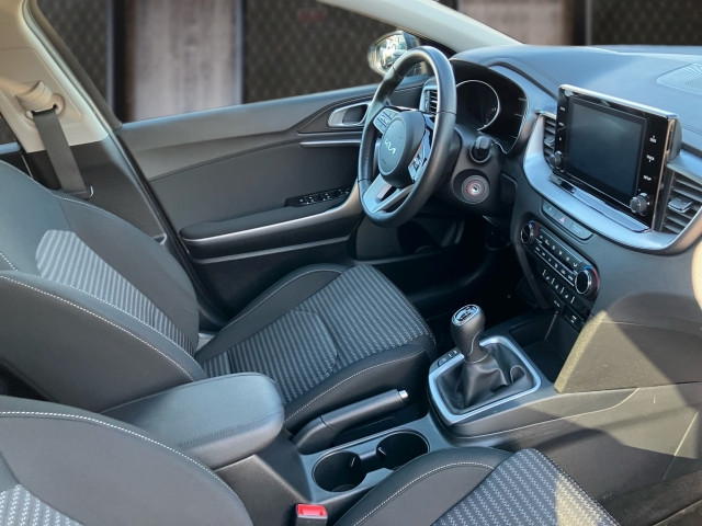 Bild 10: Kia Ceed 1.0 TGDi ISG Silber HP