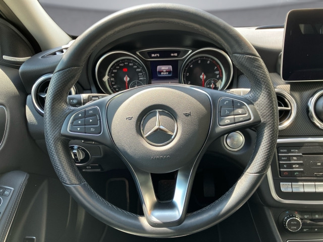 Bild 9: Mercedes GLA 220 4Matic