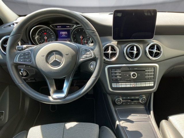 Bild 8: Mercedes GLA 220 4Matic