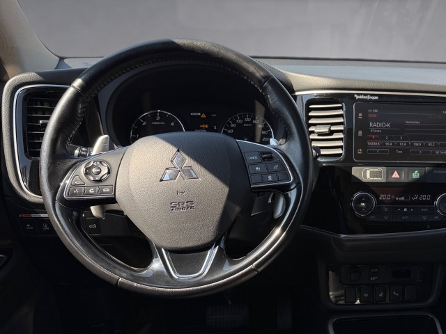 Bild 9: Mitsubishi Outlander 2,2 4WD AT