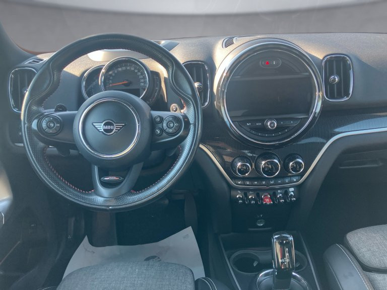 Bild 6: Mini MINI Countryman Coop