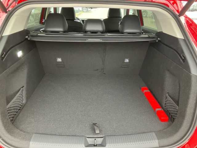Bild 8: MG HS HEV Luxury 25.5