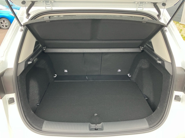 Bild 7: MG ZS HEV Luxury/25.5 Österreich Paket