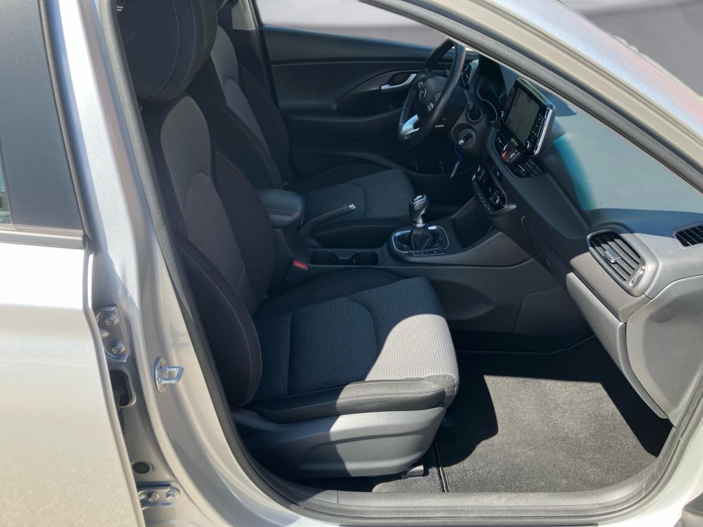Bild 10: Hyundai i30 CW 1,0 T-GDI Sta