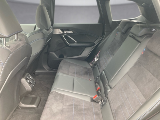 Bild 11: BMW iX1 xDrive30 U11