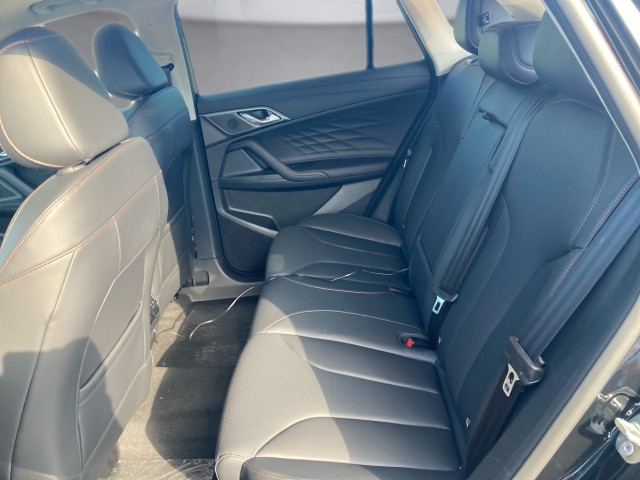 Bild 9: MG HS PHEV+ Luxury Lenkradhzg. 25.5