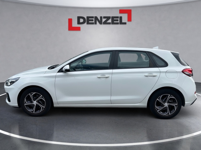 Bild 1: Hyundai i30 CW 1,5 DPI