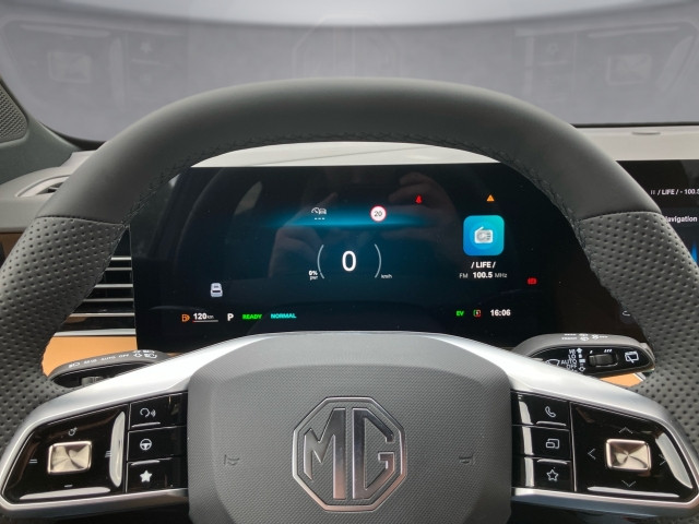Bild 9: MG HS HEV Luxury 25.5