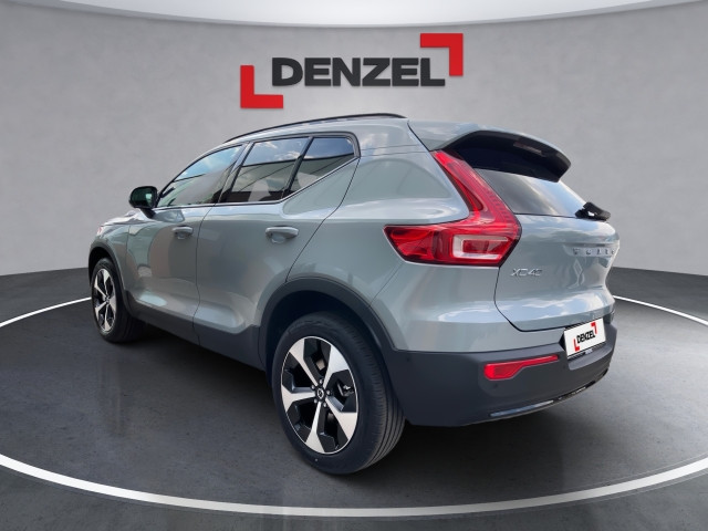 Bild 0: VOLVO PKW XC40 Ultra, B3 Mild Hybrid, Benzin, Dark