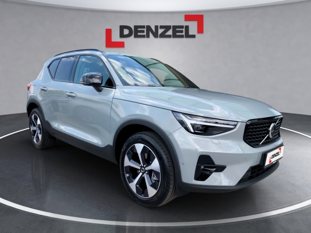 Bild 2: VOLVO PKW XC40 Ultra, B3 Mild Hybrid, Benzin, Dark