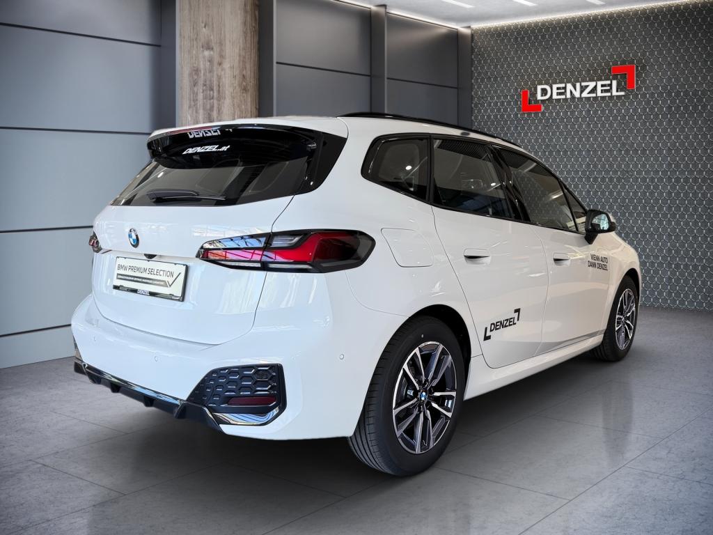 Bild 3: BMW 218d Active Tour B47