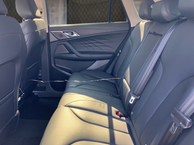 Bild 8: MG HS HEV Luxury 25.5