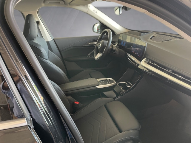 Bild 10: BMW X1 sDrive20d U11