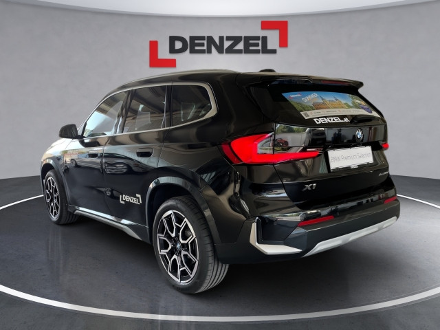 Bild 2: BMW X1 sDrive20d U11