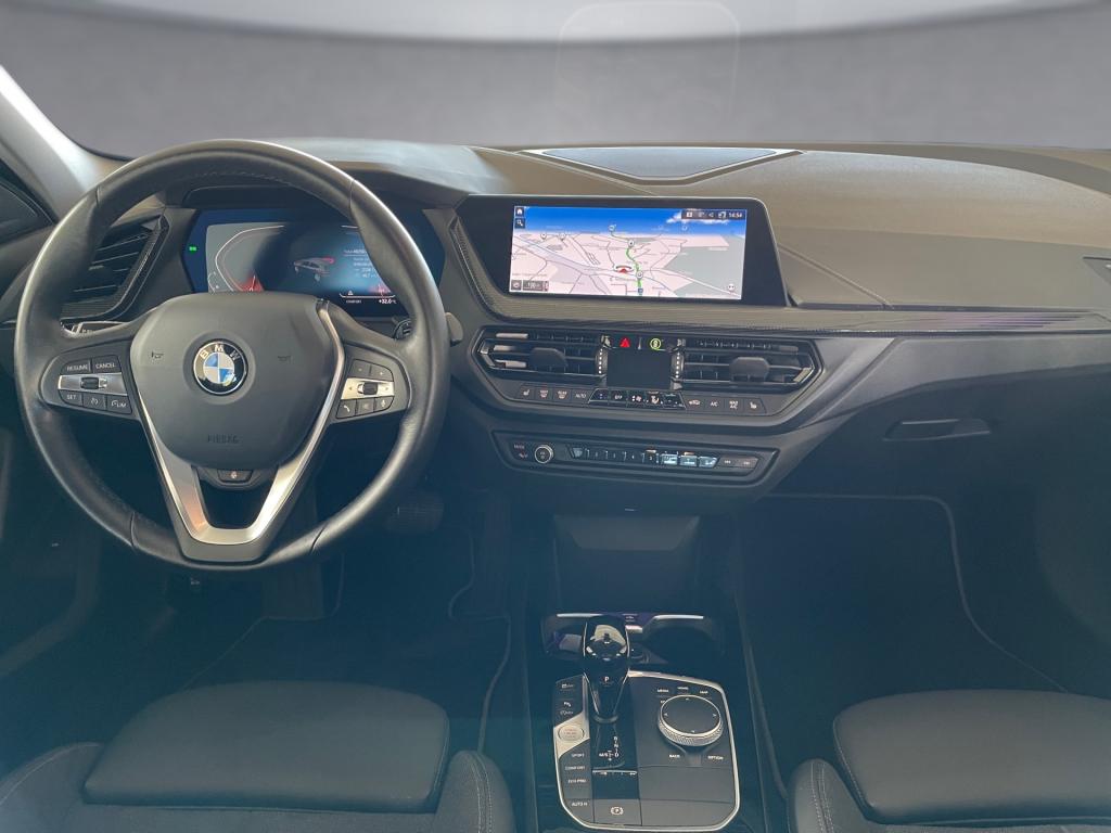 Bild 8: BMW 120i 5-Türer F40
