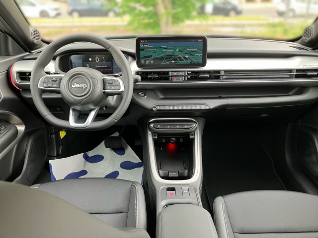 Bild 7: Jeep Avenger MHEV MY25 1.2 e-DCT6 e-Hybrid Altitude