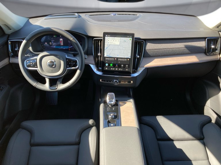 Bild 8: VOLVO PKW XC90 Plus, T8 eAWD Plug-in Hybrid, Elektrisch/Benzin, Bright