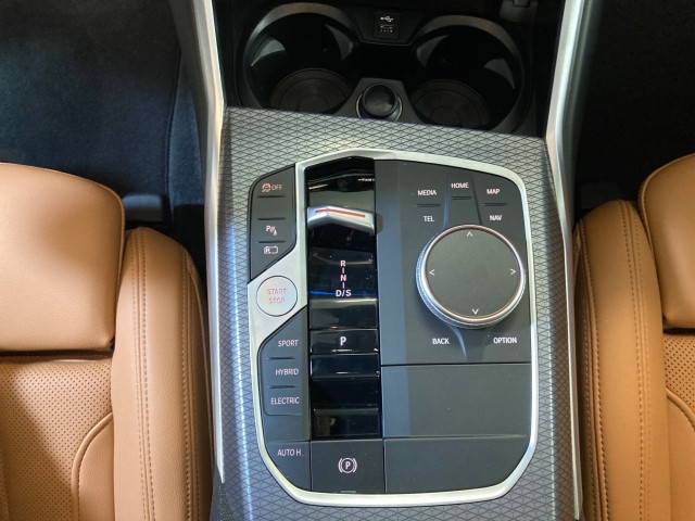 Bild 14: BMW 330e xDrive Limousine MX G20