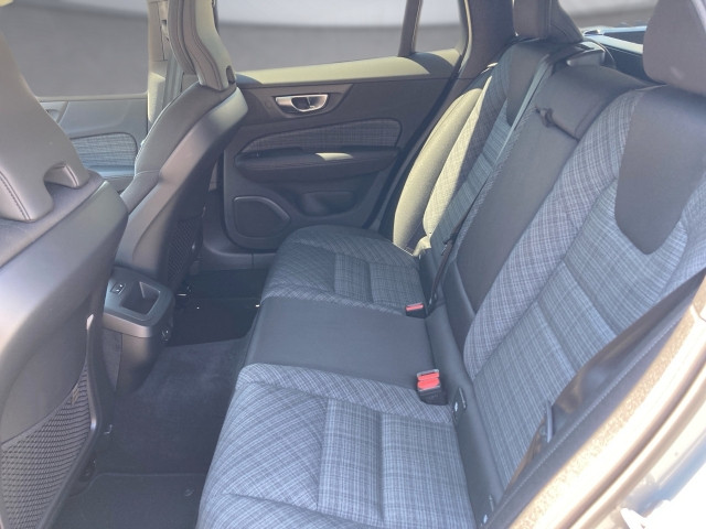 Bild 10: VOLVO PKW V60 B4 (P) Core Geartronic