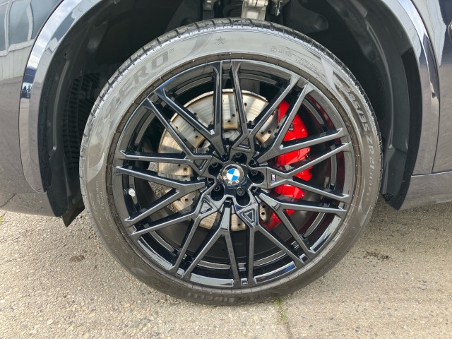 Bild 7: BMW X5M Competition F95