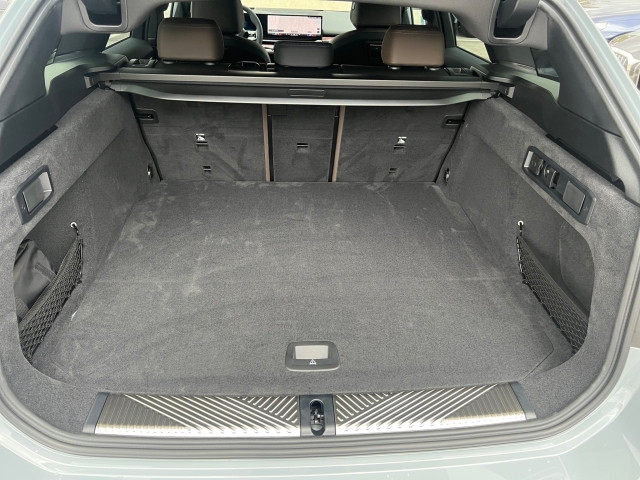 Bild 13: BMW i5 xDrive40 Touring
