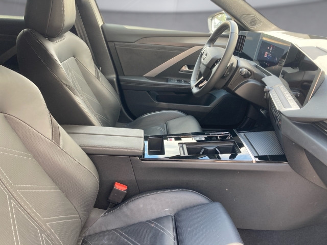 Bild 10: Opel Astra Sports Tourer GS, 1.5 CDTI, 96 kW (130 PS)