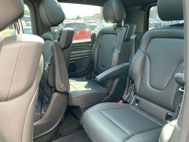 Bild 11: Mercedes V 300 d Kombi 4MATIC lang Avantgarde Aut. A-Edition