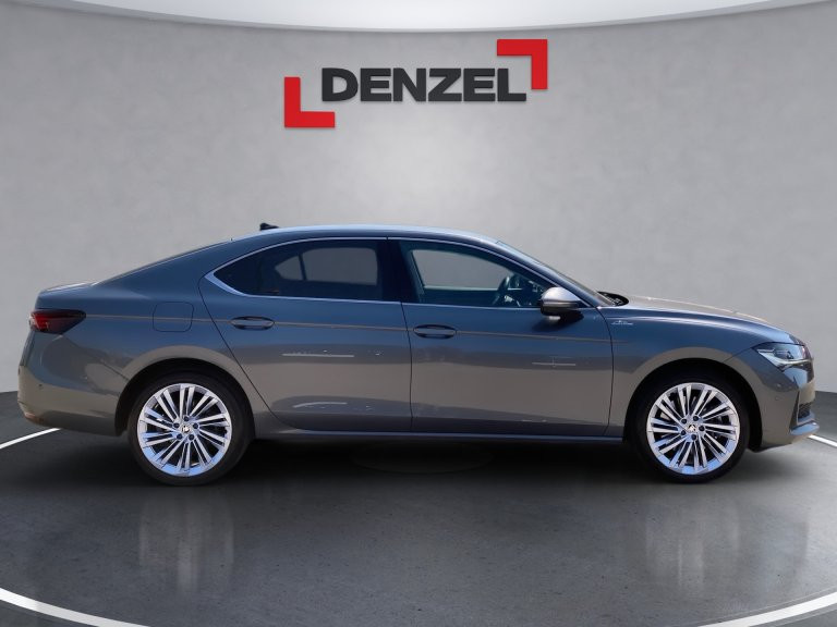 Bild 4: Skoda Superb Allrad 2,0 TDI Laurin & Klement 4x4 DSG