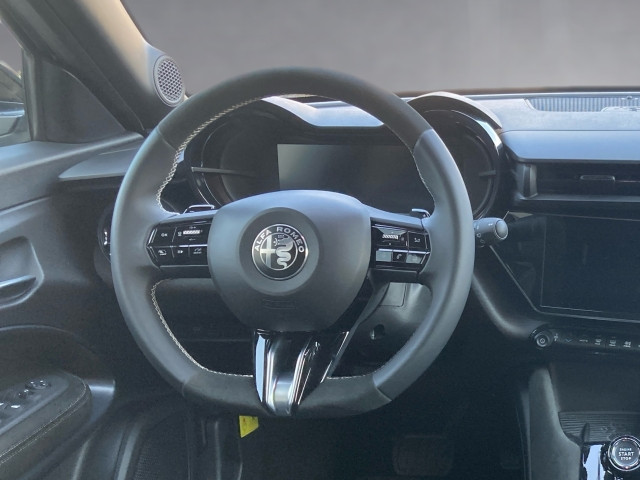 Bild 9: Alfa Junior Ibride Sport Speciale