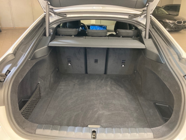 Bild 12: BMW i4 eDrive35 Gran Coupe G26 HA0