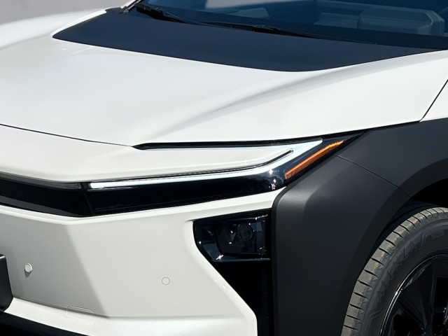 Bild 6: Toyota bZ4X Touring 5-Türer Teamplayer Elektromotor / 75