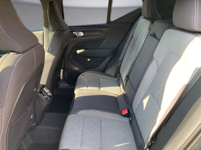 Bild 11: VOLVO PKW XC40 B3 Core Aut.