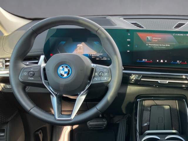 Bild 9: BMW X1 xDrive25e U11 XB2
