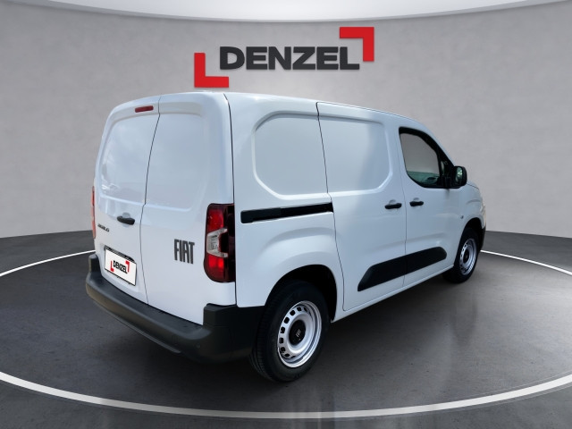 Bild 3: Fiat Transporter Doblo Serie 4 Stock MY26 KW M Diesel 100 Manuell