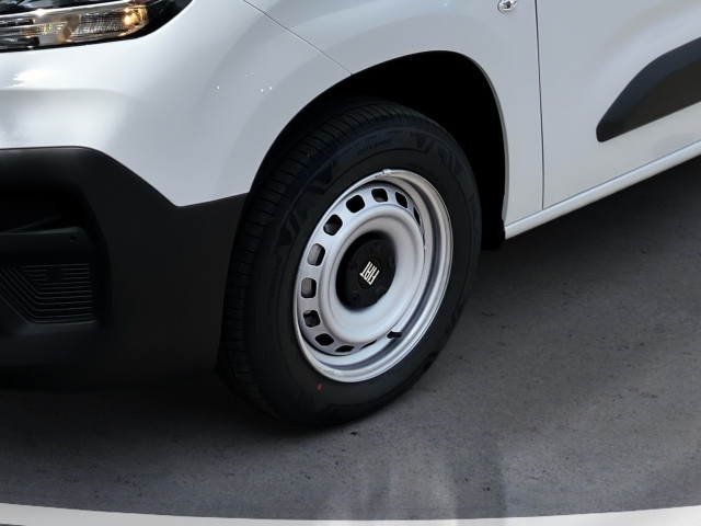 Bild 7: Fiat Transporter Doblo Serie 4 Stock MY26 KW M Diesel 100 Manuell