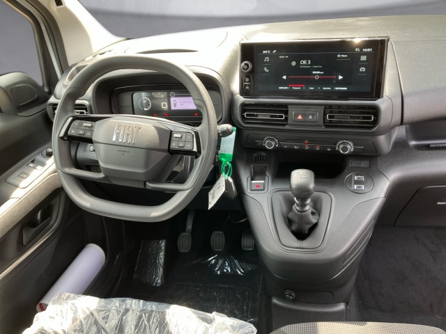 Bild 8: Fiat Transporter Doblo Serie 4 Stock MY26 KW M Diesel 100 Manuell