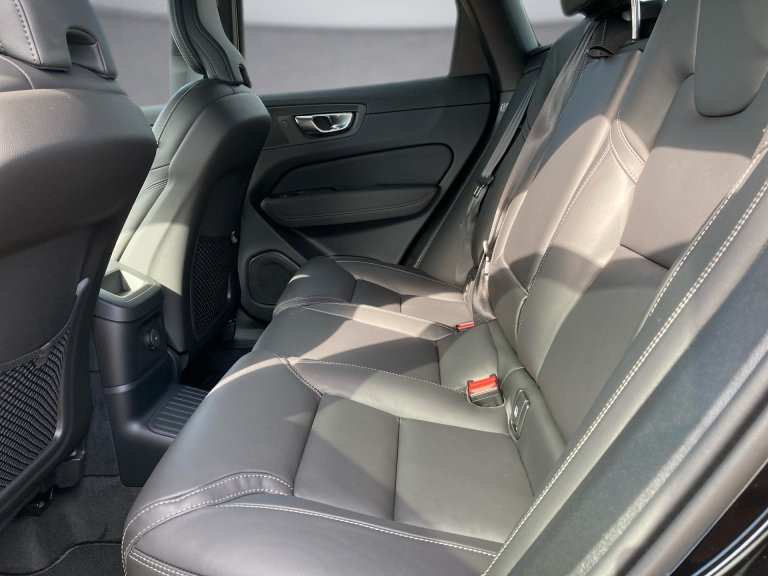 Bild 11: VOLVO PKW XC60 T6 AWD Plus Black Edition