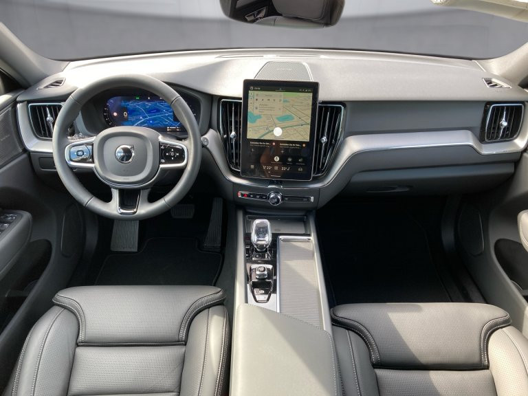 Bild 8: VOLVO PKW XC60 T6 AWD Plus Black Edition