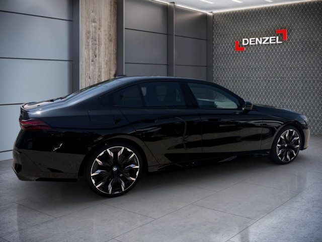 Bild 4: BMW 540d xDrive Limousine G60 B57