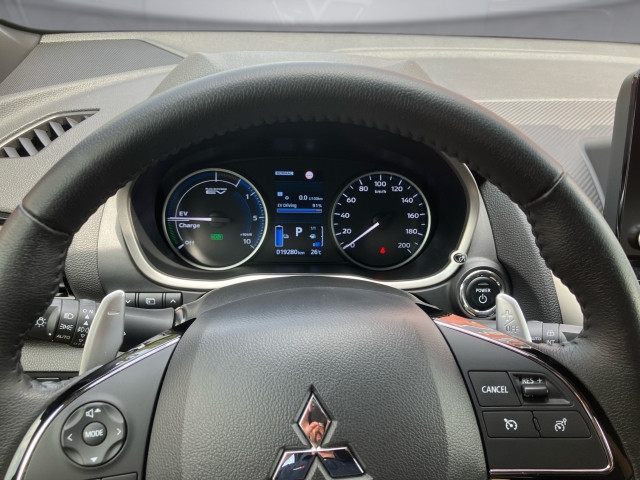 Bild 9: Mitsubishi Eclipse Cross PHEV 2,4 4WD Intense+ Black Line