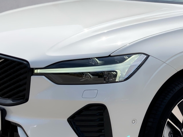 Bild 11: VOLVO PKW XC60 Plus, T6 AWD Plug-in Hybrid, Elektrisch/Benzin, Dark