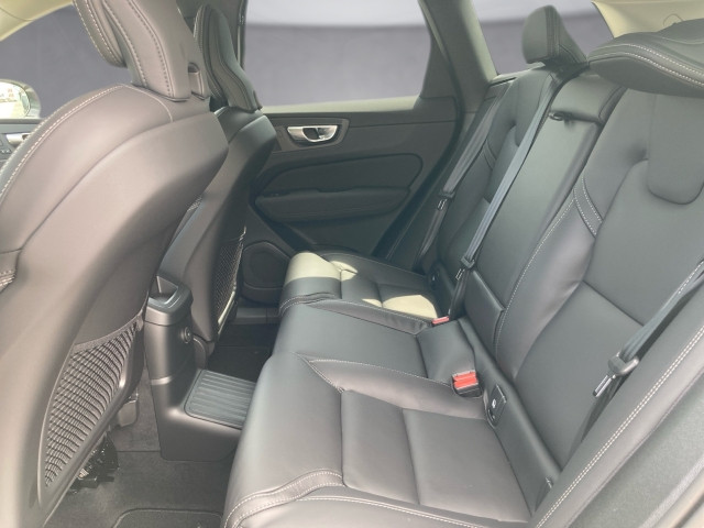 Bild 3: VOLVO PKW XC60 Plus, T6 AWD Plug-in Hybrid, Elektrisch/Benzin, Dark