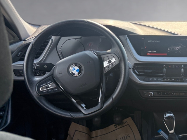 Bild 9: BMW 118i 5-Türer F40 B38