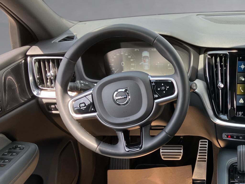 Bild 9: VOLVO PKW V60 T8 AWD Recharge PHEV R-Design