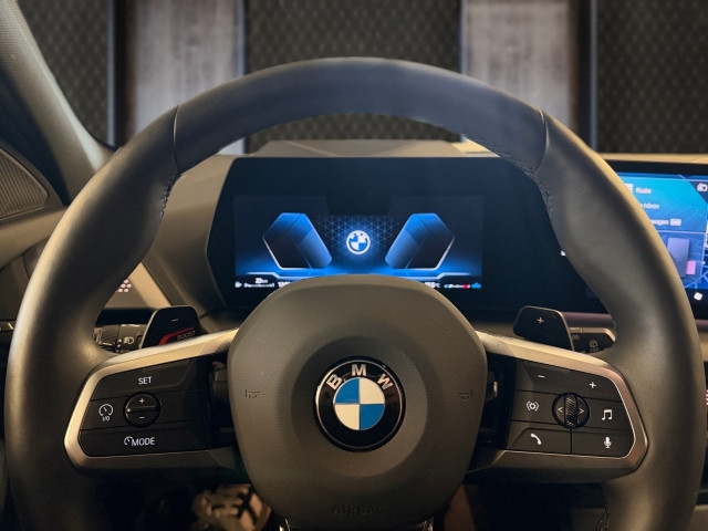 Bild 9: BMW 120 5-Türer F70 B38