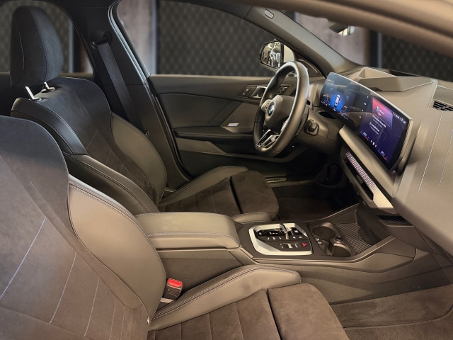 Bild 10: BMW 120 5-Türer F70 B38